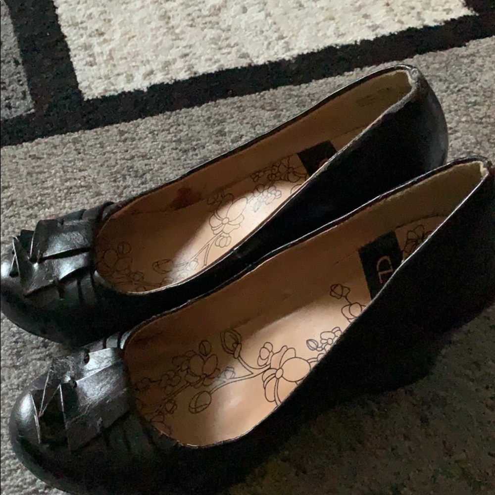 Wedge pumps